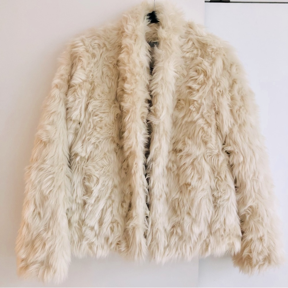 VINCE designer faux fur jacket XS